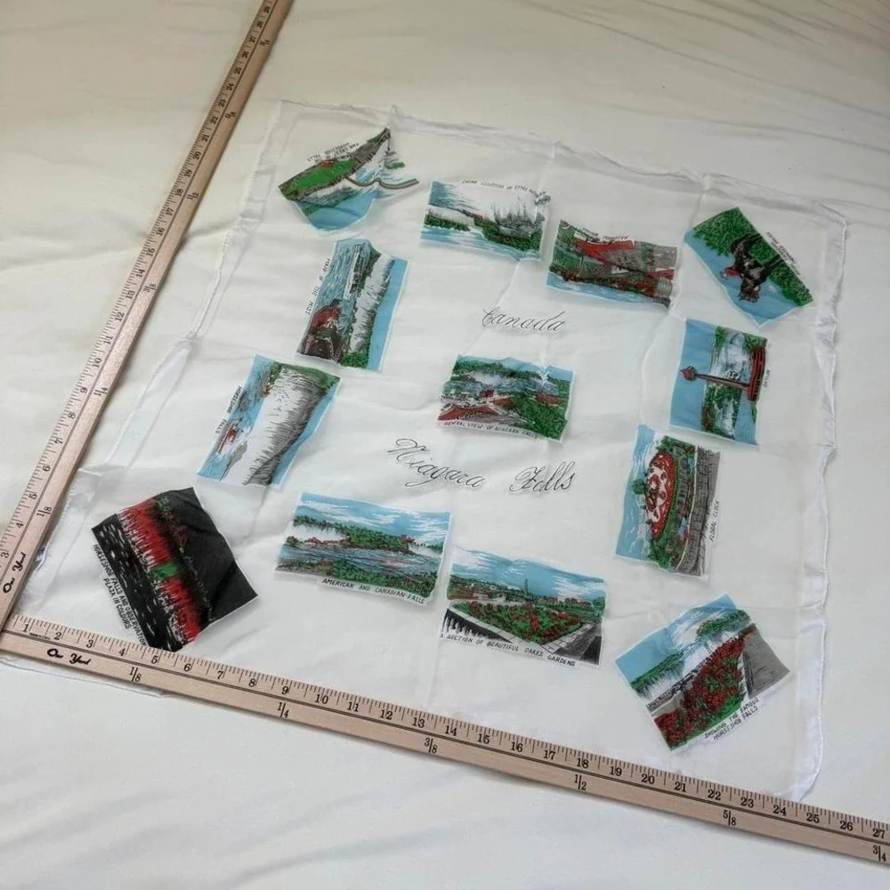 Niagara Falls‎ souvenir scarf